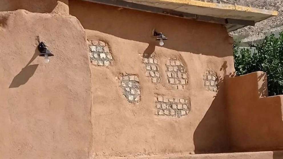 فروش و اجرای کاهگل مدرن غلامی